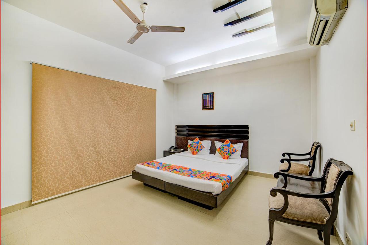 Fabhotel Exotica Greenpark Új-Delhi Kültér fotó