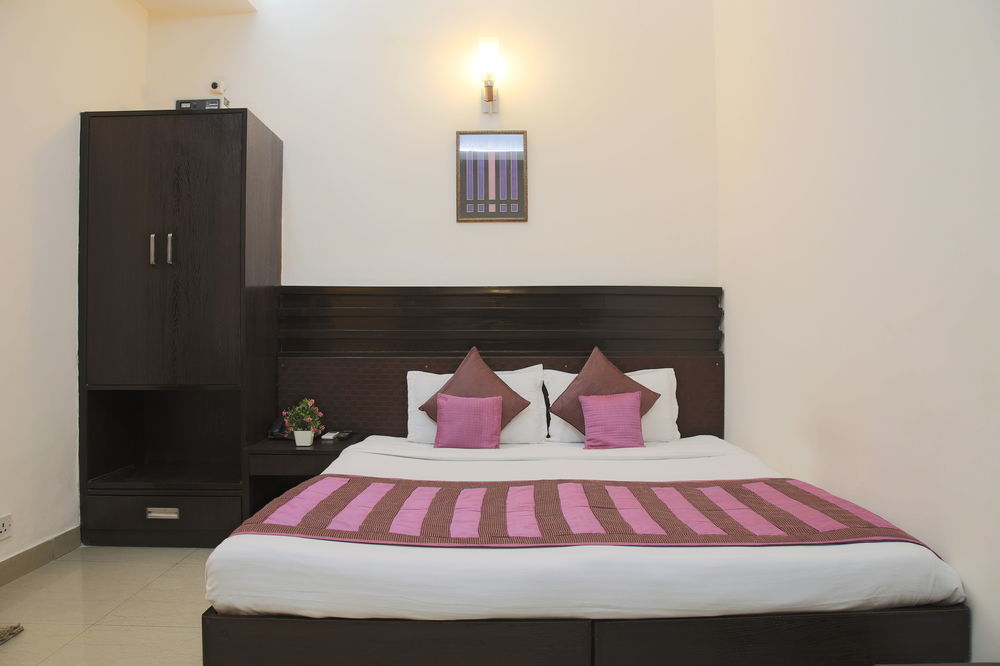 Fabhotel Exotica Greenpark Új-Delhi Kültér fotó