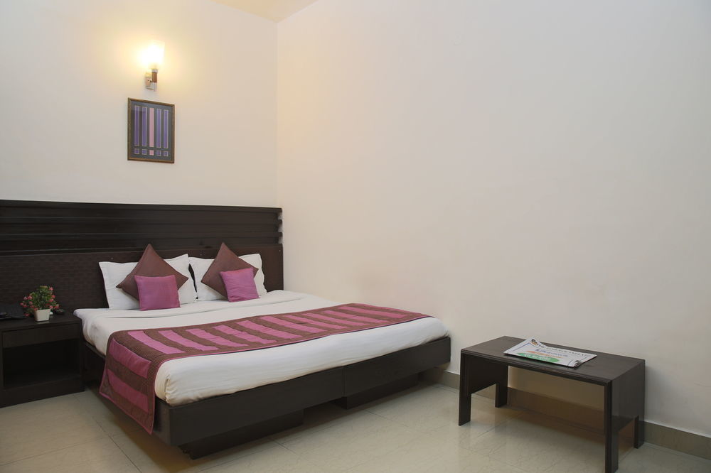 Fabhotel Exotica Greenpark Új-Delhi Kültér fotó